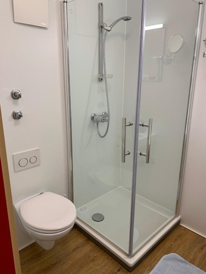 Böbingen an der Rems Hotel Schweizerhof מראה חיצוני תמונה