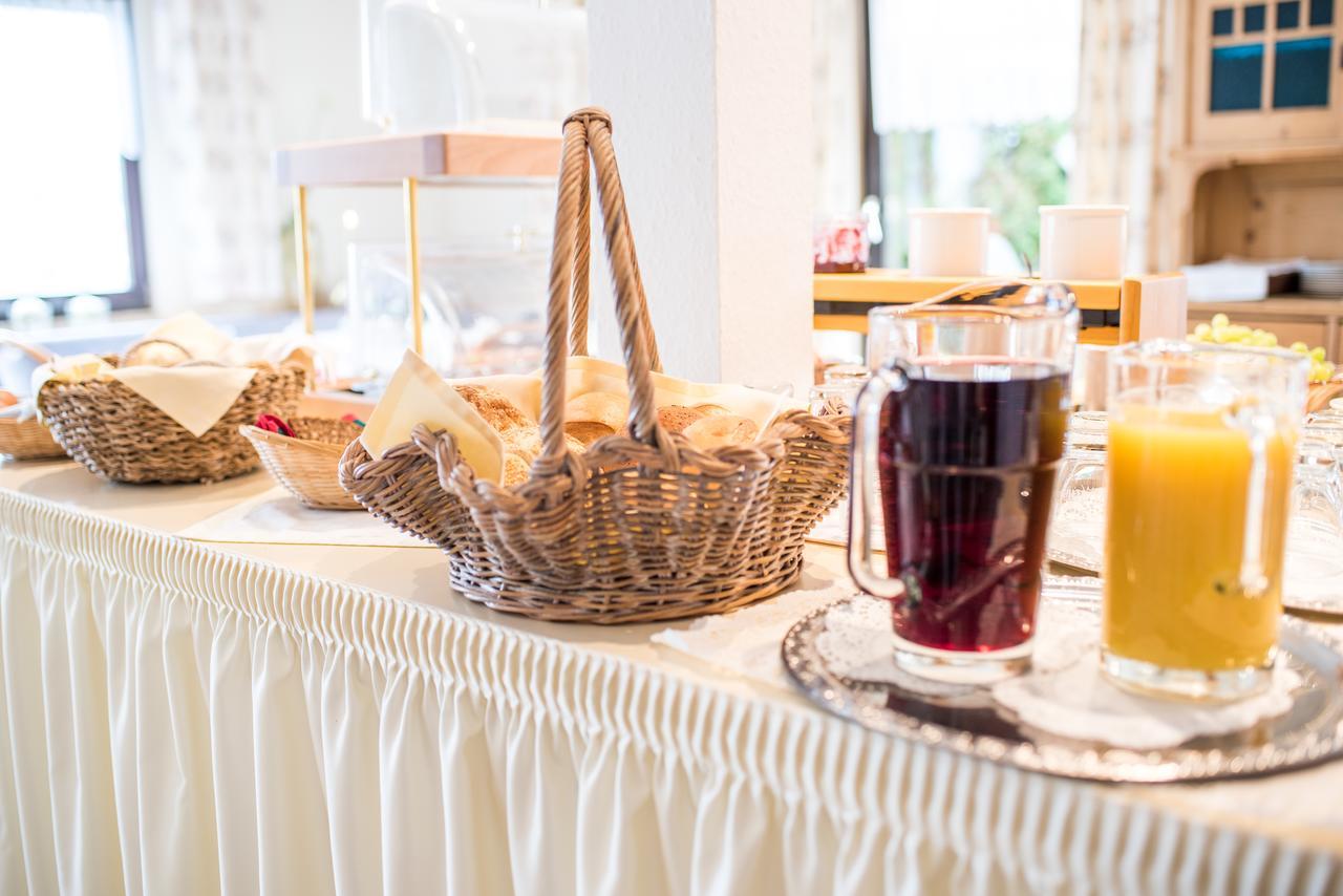Böbingen an der Rems Hotel Schweizerhof מראה חיצוני תמונה