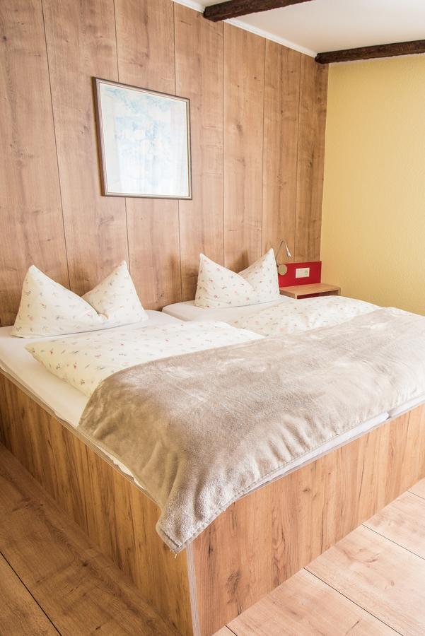 Böbingen an der Rems Hotel Schweizerhof מראה חיצוני תמונה
